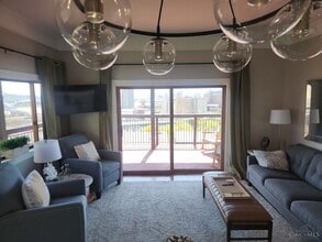 399 Oregon St in Cincinnati, OH - Building Photo - Building Photo