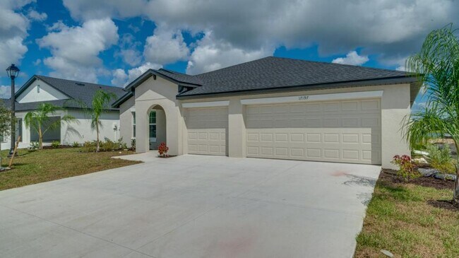 17197 Monte Isola Wy in North Fort Myers, FL - Building Photo - Building Photo