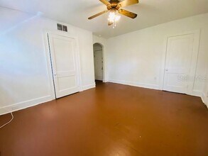1960 4th Ave N in St. Petersburg, FL - Building Photo - Building Photo