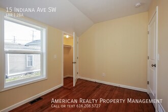 15 Indiana Ave SW in Grand Rapids, MI - Building Photo - Building Photo