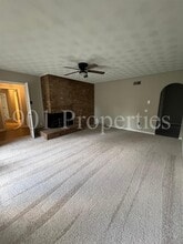 5140 Longmeadow Cove in Memphis, TN - Building Photo - Building Photo