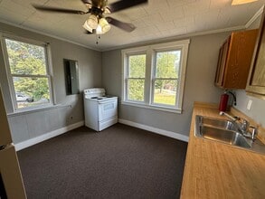 36076-36076 Hocking Dr in Logan, OH - Building Photo - Building Photo