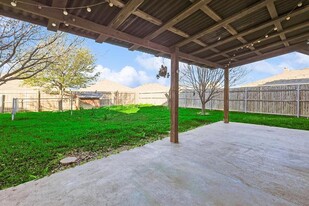 6333 Apalachee Trail in Fort Worth, TX - Building Photo - Building Photo