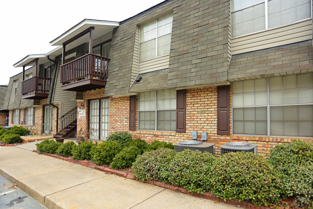 Riveredge Apartments in Tuscaloosa, AL - Building Photo