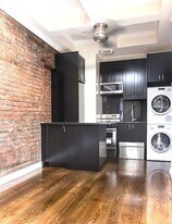 115 Mulberry St, Unit 4F in New York, NY - Building Photo