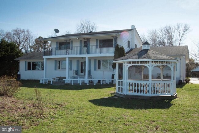 property at 40508 Waterview Dr