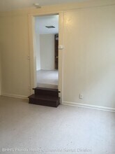 1203 NW 4th Ave in Gainesville, FL - Foto de edificio - Building Photo