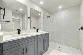 917 Hepburn Ave in Lehigh Acres, FL - Building Photo - Building Photo
