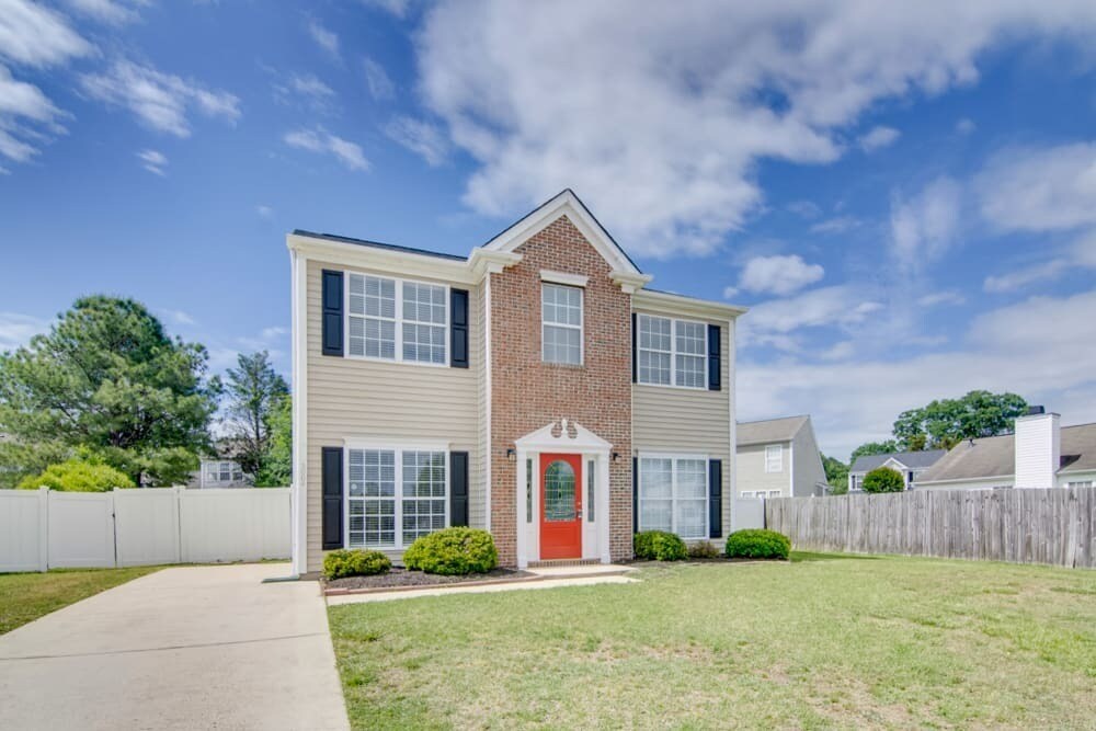 3003 Riverbrooke Dr in Raleigh, NC - Building Photo