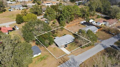 1001 NE 43rd St in Ocala, FL - Building Photo - Building Photo