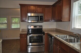 613 Addison Ave in Lexington, KY - Building Photo - Building Photo
