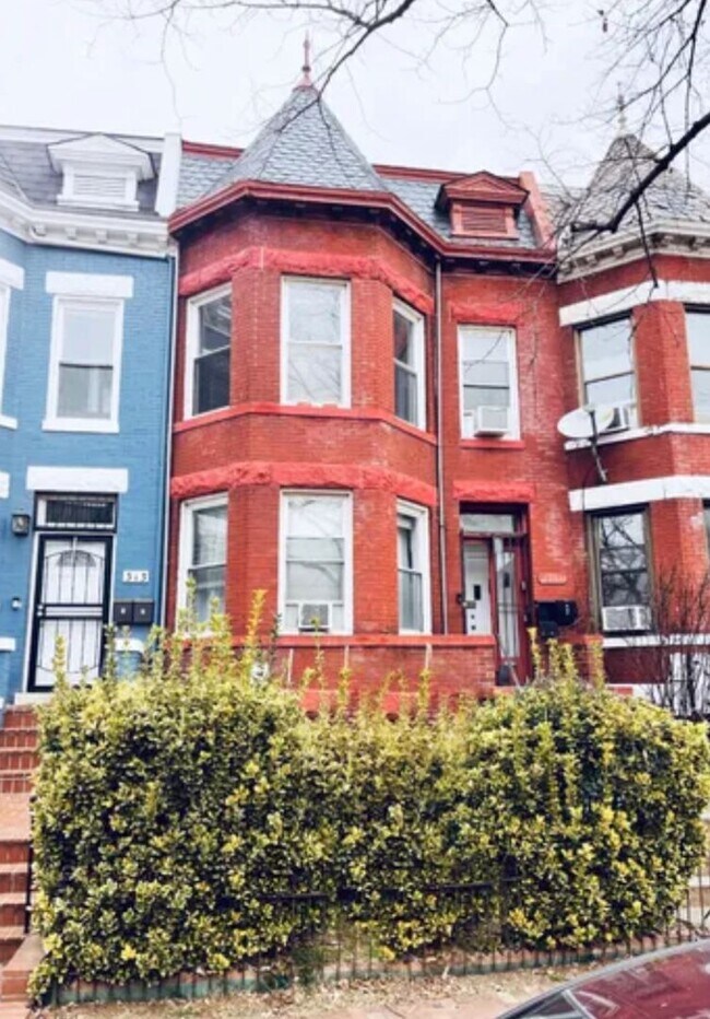 property at 311 R St NW
