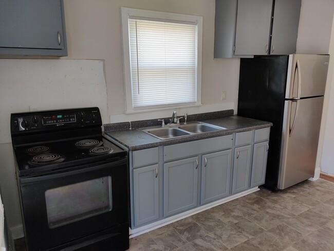 2708 Revolution Pk Dr in Charlotte, NC - Building Photo - Building Photo