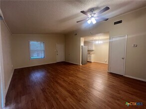 1524 Shannon Cir in New Braunfels, TX - Building Photo - Building Photo