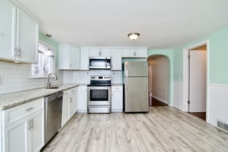 49 Rimmon Ave in Springfield, MA - Building Photo - Building Photo