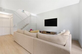 14001 NW 84th Ct in Miami Lakes, FL - Building Photo - Building Photo
