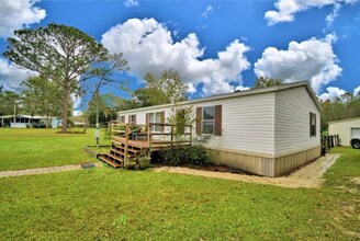 6025 Fussell Rd in Polk City, FL - Building Photo - Building Photo