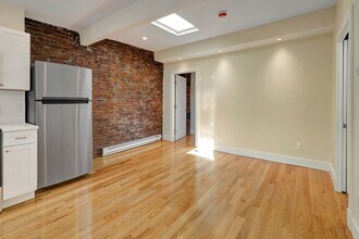 61 Broadway in Chelsea, MA - Building Photo - Building Photo