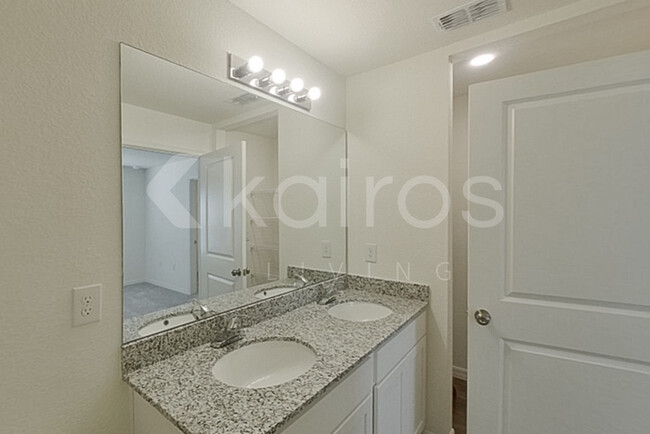 12093 Cochran Ave in Port Charlotte, FL - Building Photo - Building Photo