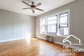837 W Wolfram St in Chicago, IL - Building Photo - Building Photo