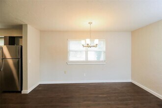 1828 Sunrise Dr in Moore, OK - Building Photo - Building Photo