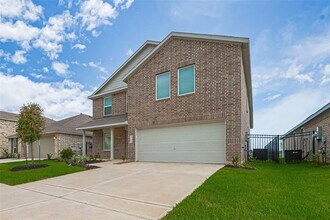 27615 Village Way Dr. in Katy, TX - Building Photo - Building Photo