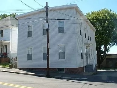 93 Ocean Ave in Salem, MA - Foto de edificio