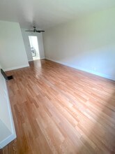 170 S Chester Ave in Pasadena, CA - Building Photo - Building Photo