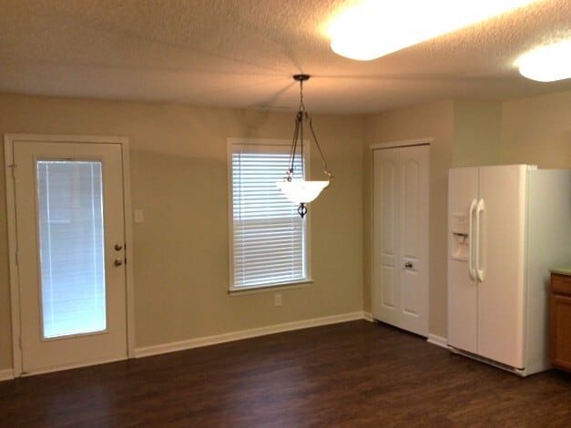 726 Cheswick Ave in Concord, NC - Foto de edificio - Building Photo