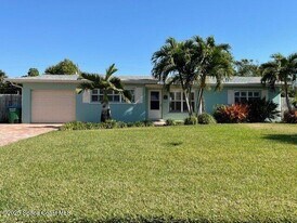 308 Fifth Ave in Melbourne Beach, FL - Building Photo