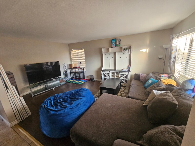 7216 Enterprise Dr in Las Vegas, NV - Foto de edificio