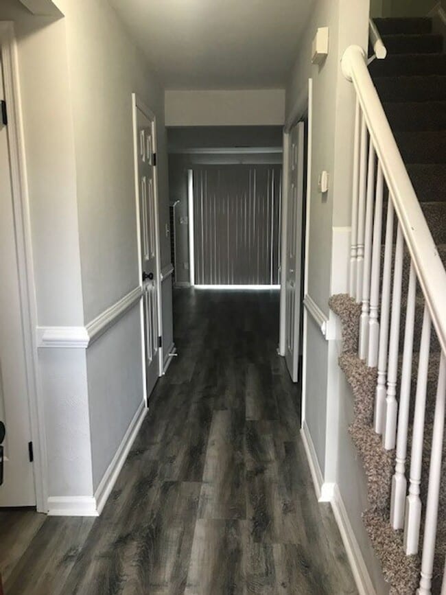 2123 Lyndora Rd in Virginia Beach, VA - Building Photo - Building Photo