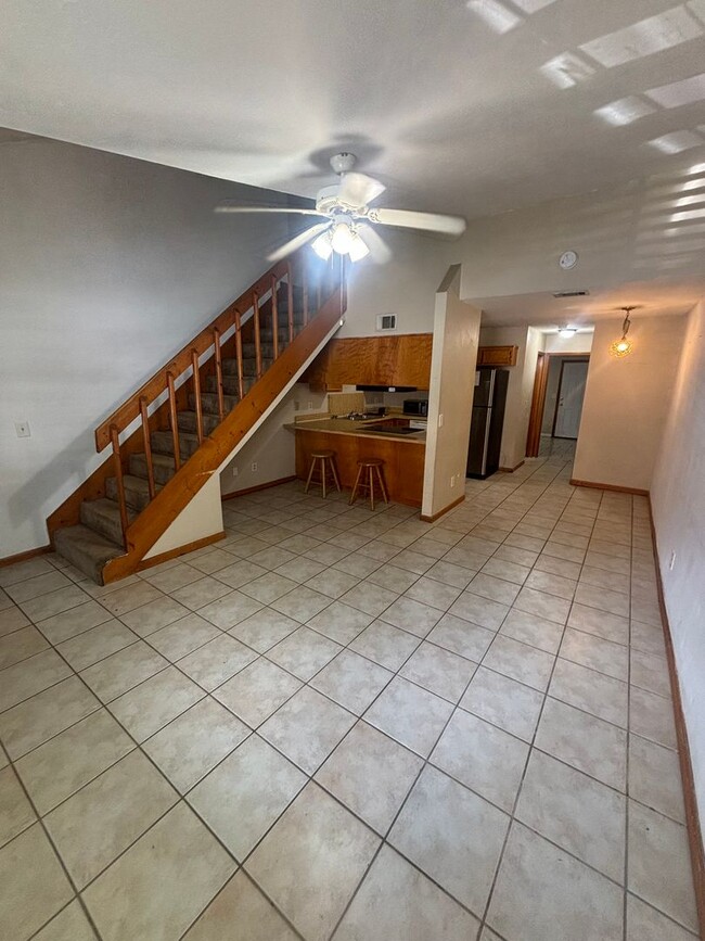 1822 Jackson Bluff Rd Unit C in Tallahassee, FL - Building Photo - Building Photo