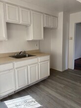 21608 Moross Rd in Grosse Pointe, MI - Building Photo - Building Photo