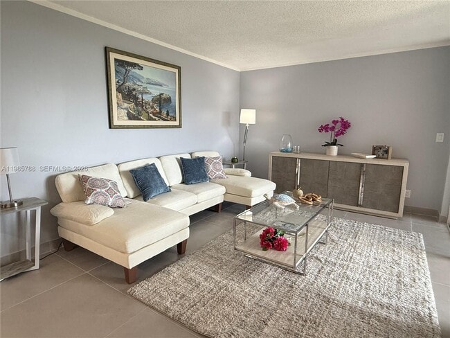 950 Egret Cir in Delray Beach, FL - Foto de edificio - Building Photo