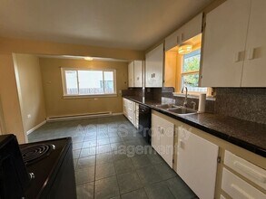 8806 3rd Ave S in Seattle, WA - Building Photo - Building Photo