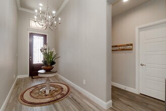 1715 Overshine Ln in Midland, TX - Building Photo - Building Photo