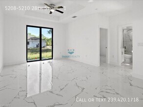 5208-5210 28th St SW in Lehigh Acres, FL - Building Photo - Building Photo