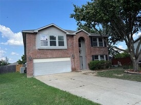 2800 Briargrove Ln in McKinney, TX - Building Photo