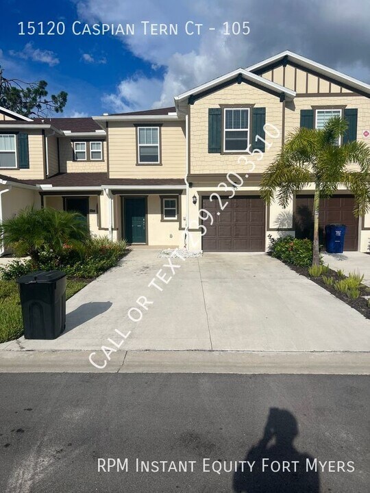 15120 Caspian Tern Ct in North Fort Myers, FL - Building Photo