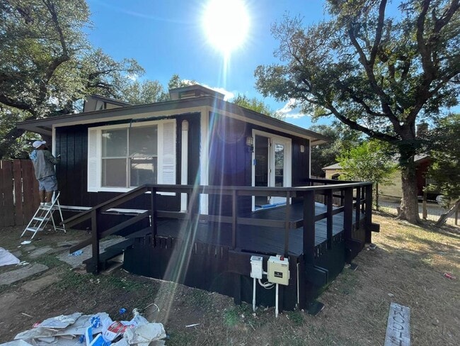 1902 Whitebead Trail in Austin, TX - Building Photo - Building Photo