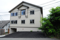 3706 Rucker Ave in Everett, WA - Foto de edificio - Building Photo