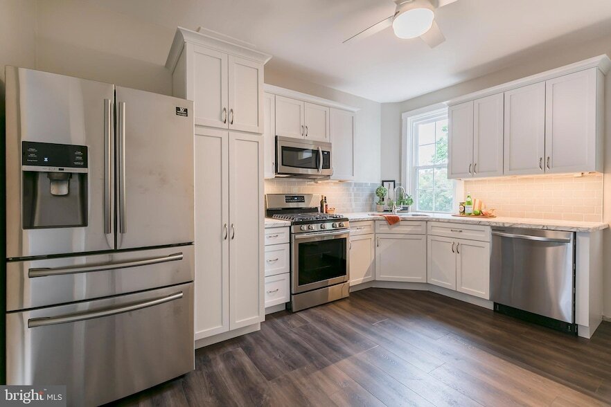 340 College Ave, Unit 2 in Lancaster, PA - Building Photo