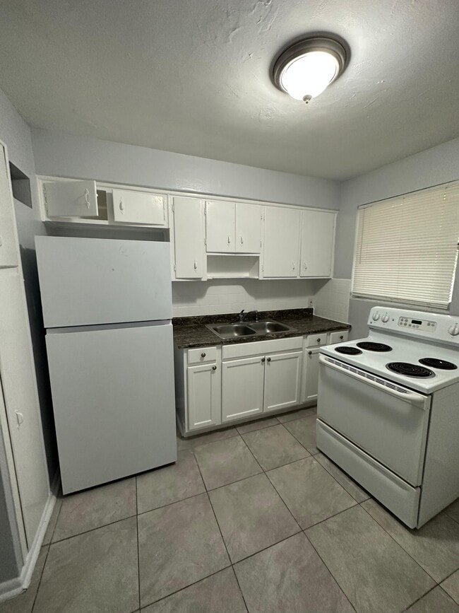 property at 2002 Palafox St