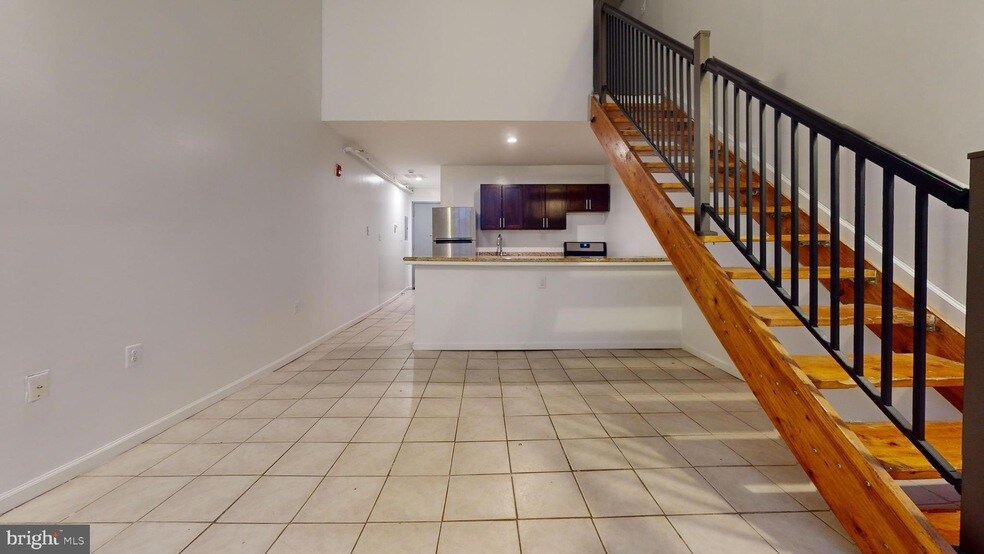 1302 W Cumberland St, Unit 1B in Philadelphia, PA - Building Photo