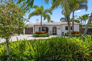 115 Highland Ln in Delray Beach, FL - Building Photo