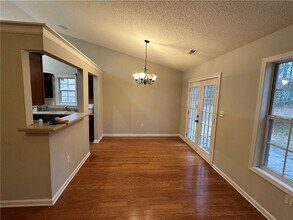 2981 Beck Ln in Austell, GA - Foto de edificio - Building Photo