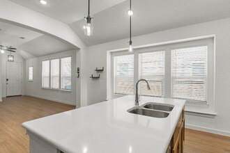 3940 Rochelle Ln in Forney, TX - Foto de edificio - Building Photo