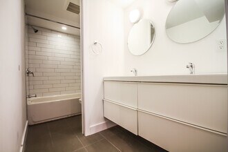 1148 Woodroffe Ave in Ottawa, ON - Building Photo - Building Photo