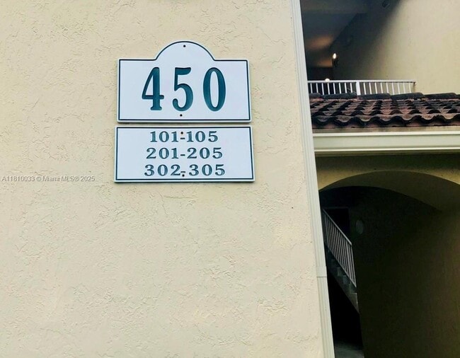 450 S Park Rd in Hollywood, FL - Building Photo - Building Photo